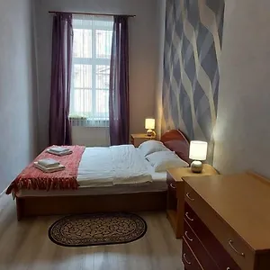2 Bedroom On Tomashivskogo Street 7 Апартаменты Львов