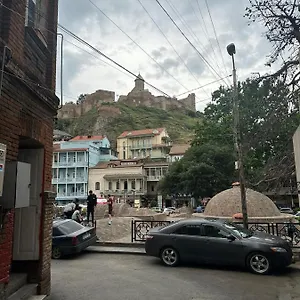 Sabir's Old Town Апартаменты Тбилиси